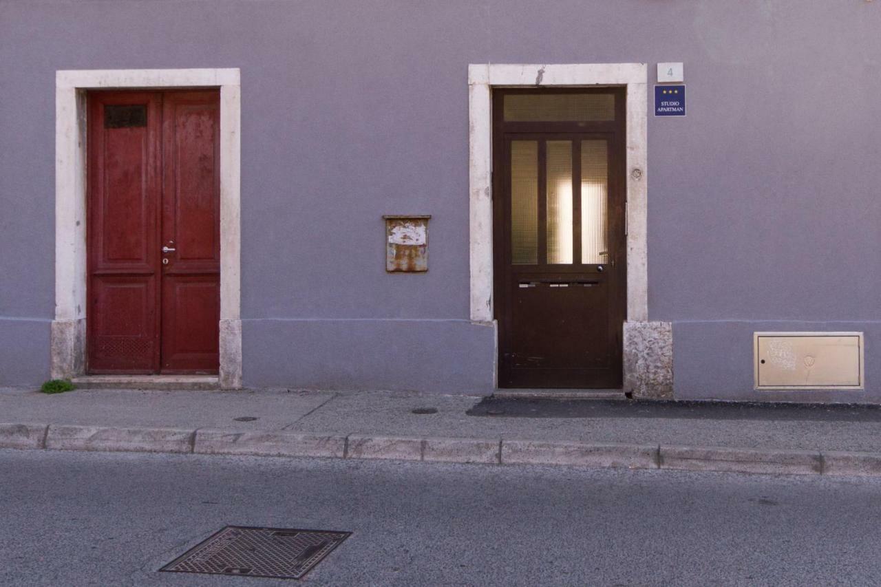 Apartman Punta Vilma Pula Exterior foto