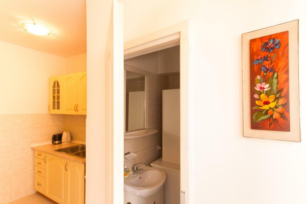 Apartman Punta Vilma Pula Exterior foto